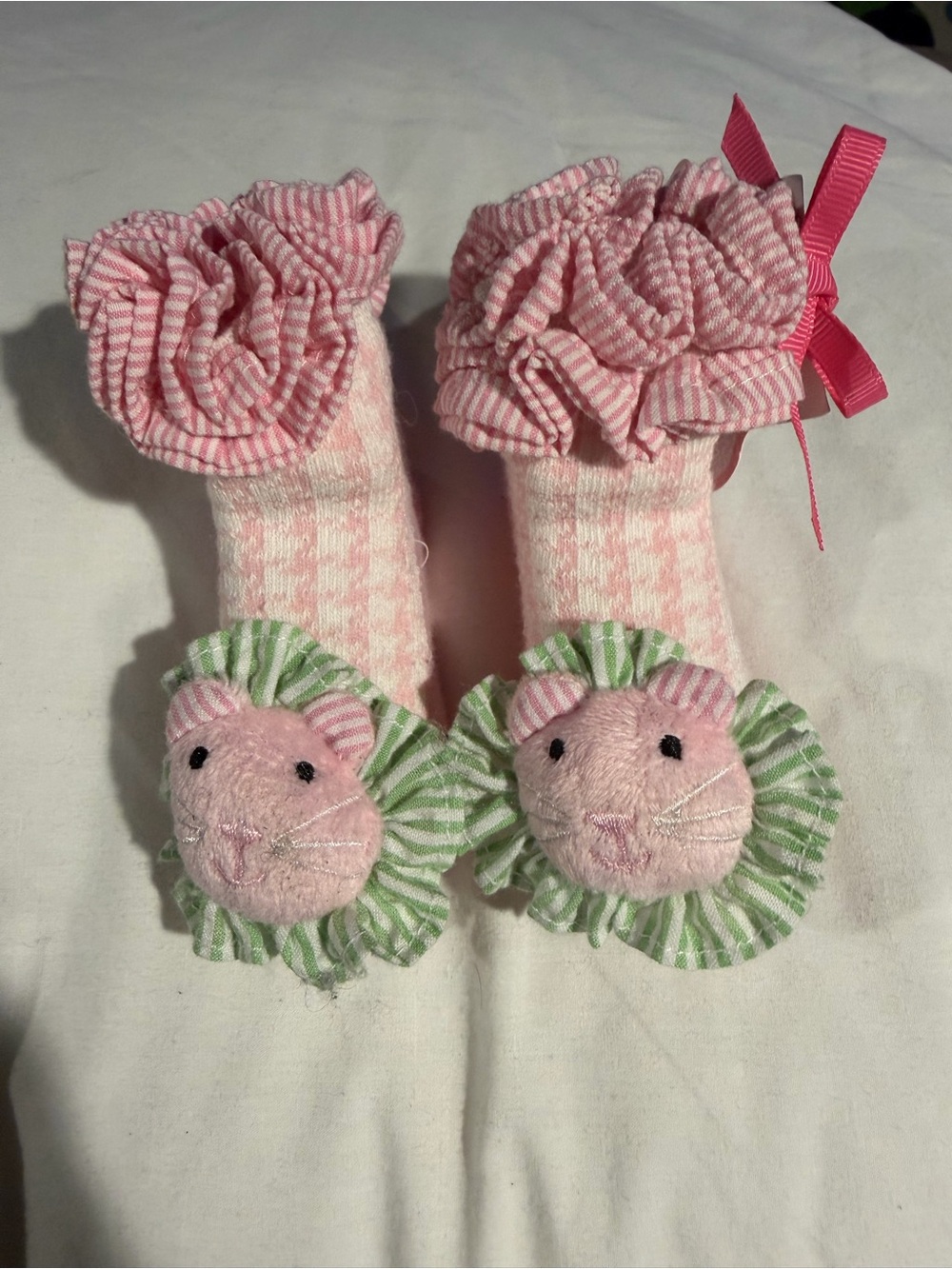 Mud Pie Pink Ruffle Baby Socks with Green-Striped Lion Faces